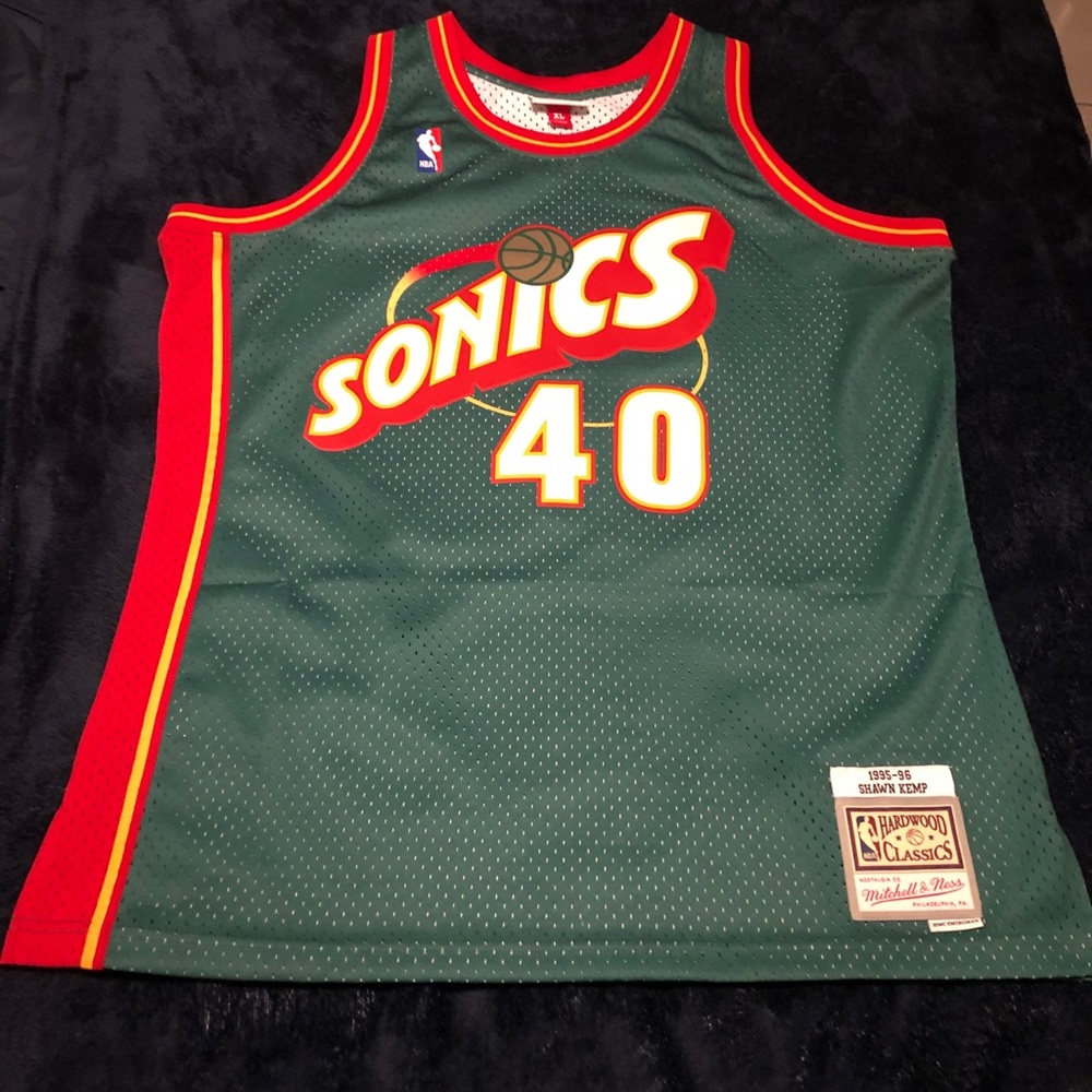 Jerseys - Picture 3 of 4